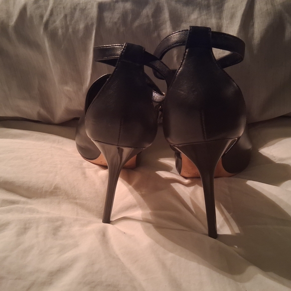 Jimmy Choo Black Peep-Toe Heels Size 36 - Picture 13 of 16